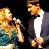 Алёна Алексеевӑна Эдуард Комиссаров